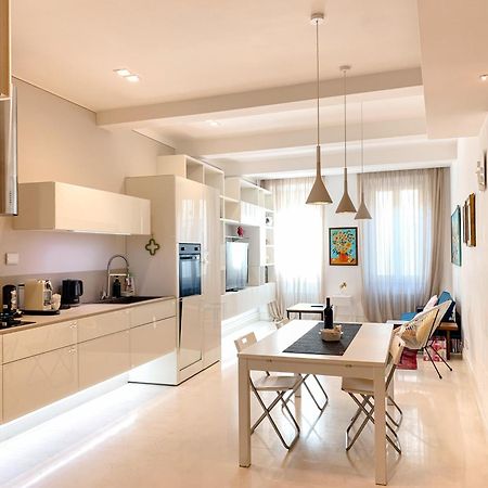 The Duomo Exclusive -43 Passi Dal Duomo- Διαμέρισμα Φλωρεντία Εξωτερικό φωτογραφία